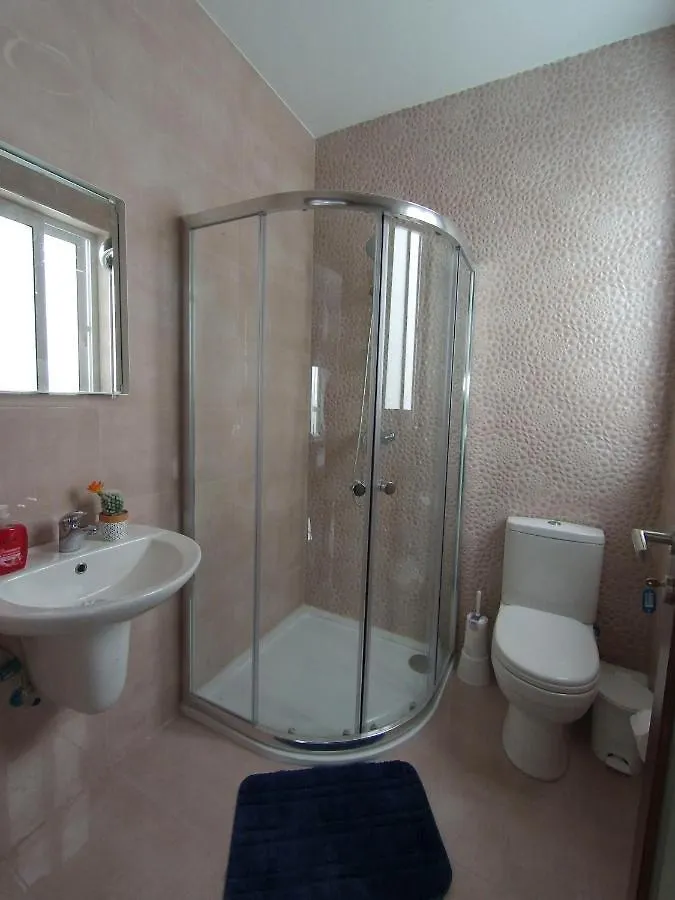 F7 Modern And Bright Apartment In Malta Msida